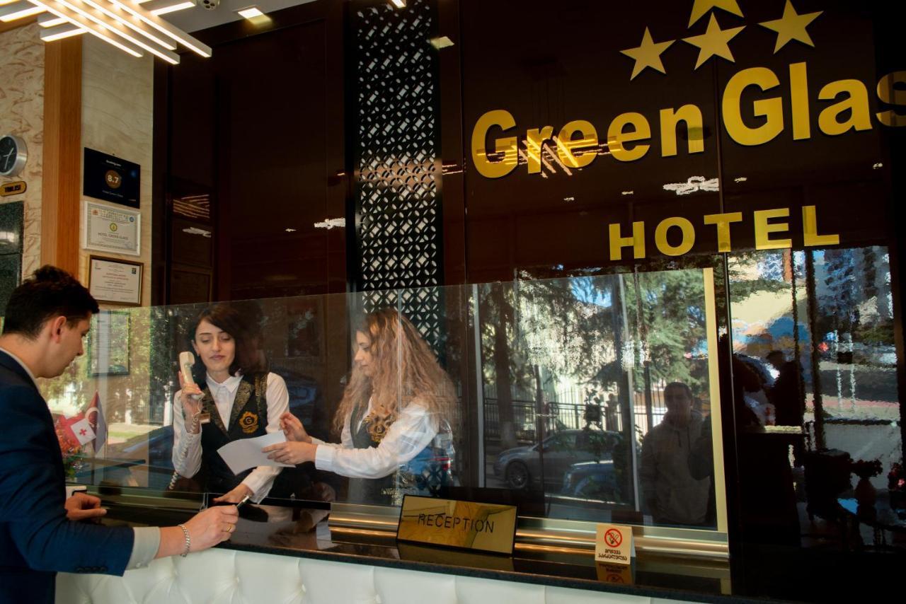 Hotel Green Glass Batumi Esterno foto