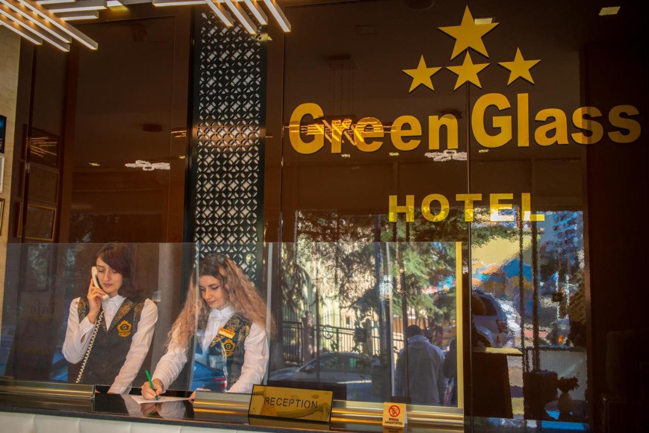 Hotel Green Glass Batumi Esterno foto