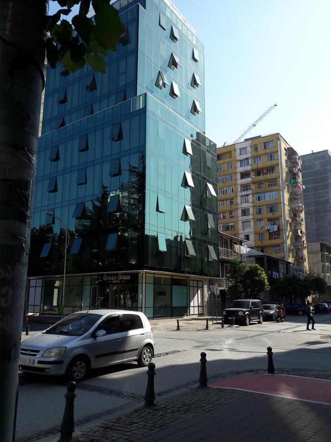 Hotel Green Glass Batumi Esterno foto