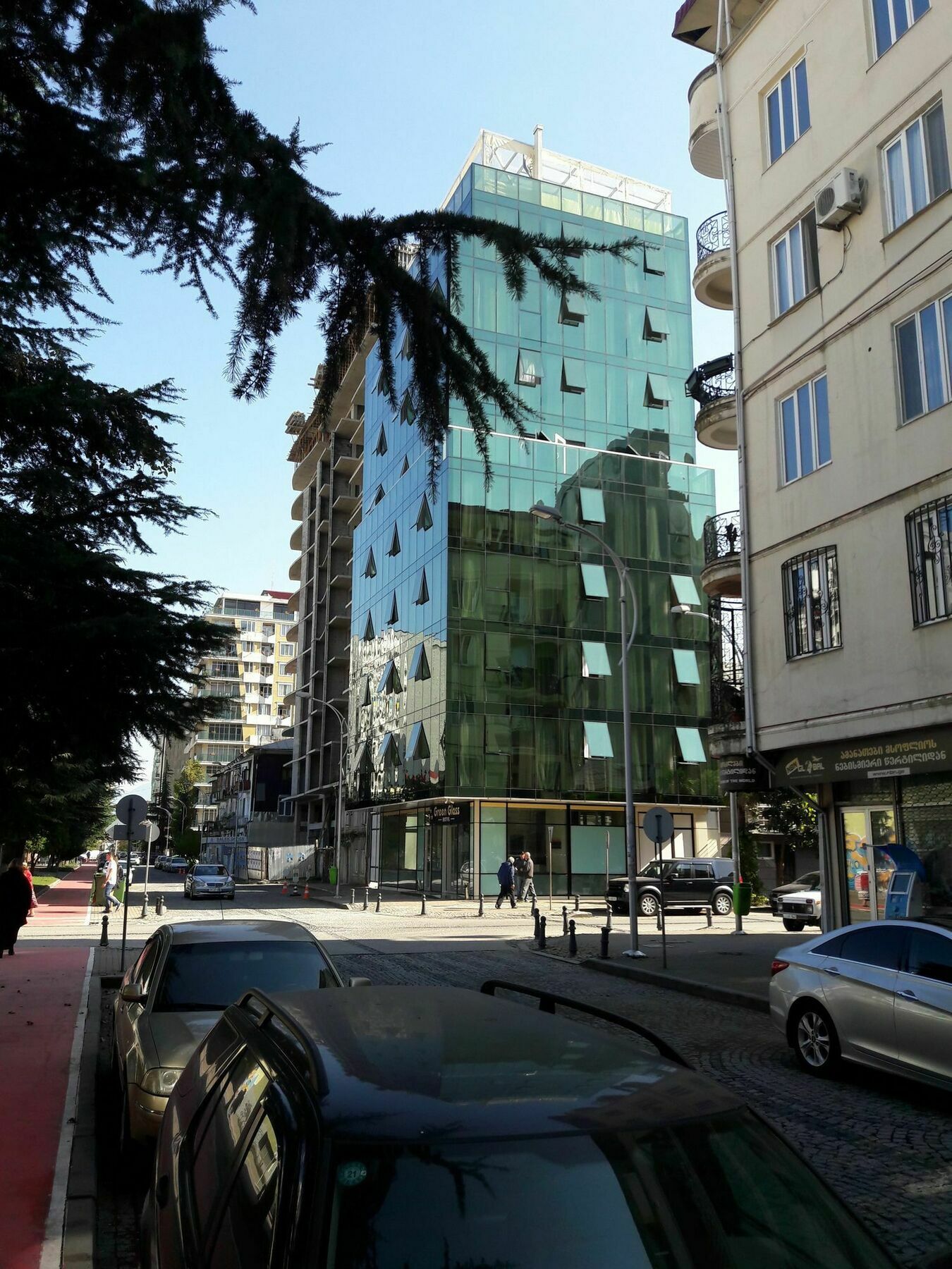 Hotel Green Glass Batumi Esterno foto